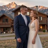 Ethan & Hannah couple portrait
